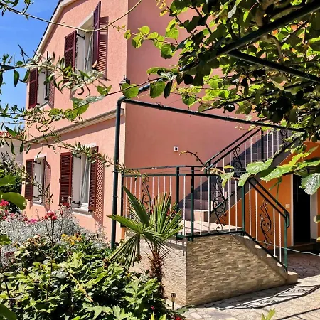 Apartments Ines Medolino Esterno foto