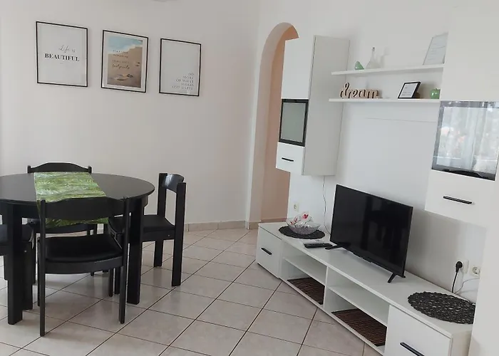Apartments Ines
